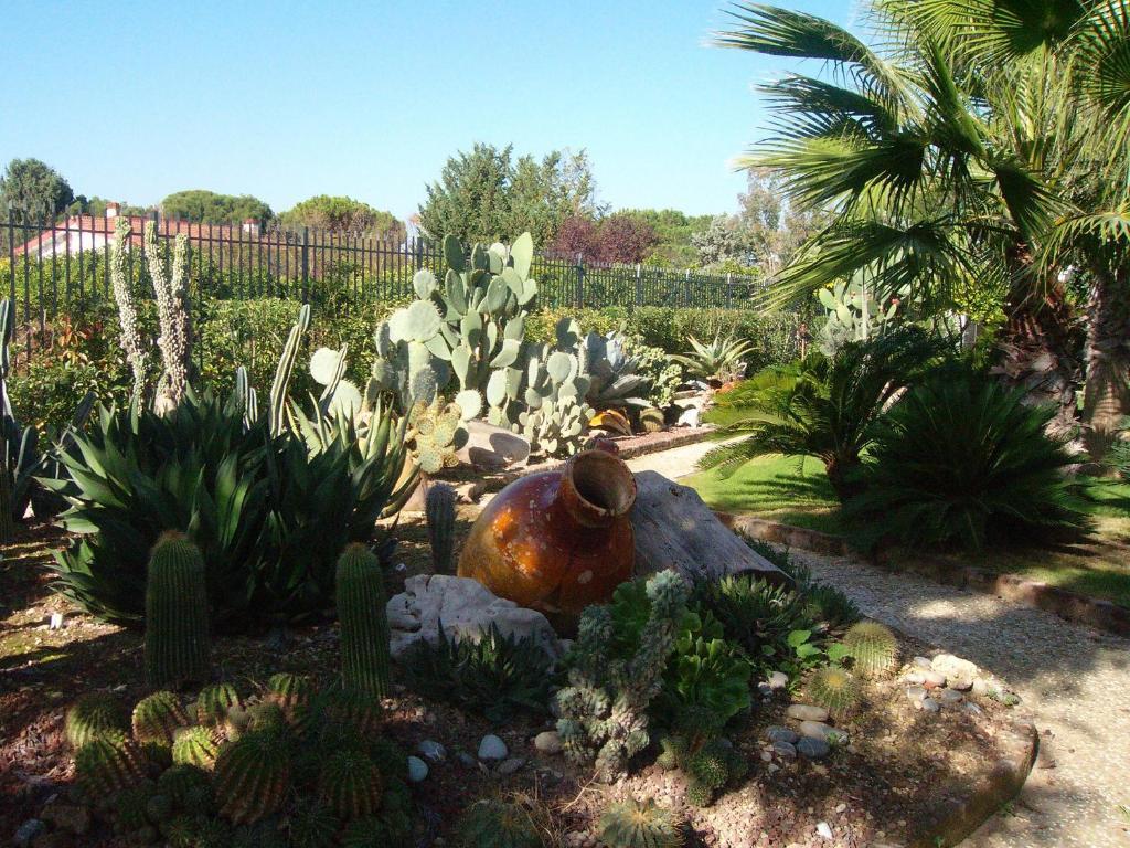 Il Giardino Del Te Otel Barletta Dış mekan fotoğraf